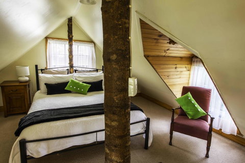 Touchwood Cottages - Accommodation Mermaid Beach 31