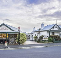 Touchwood Cottages - Accommodation Mermaid Beach