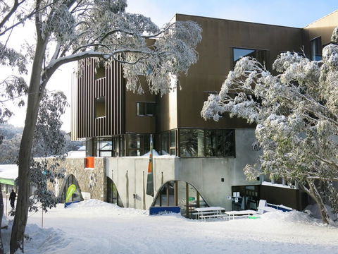 Buller Central Hotel - Accommodation Mermaid Beach 6