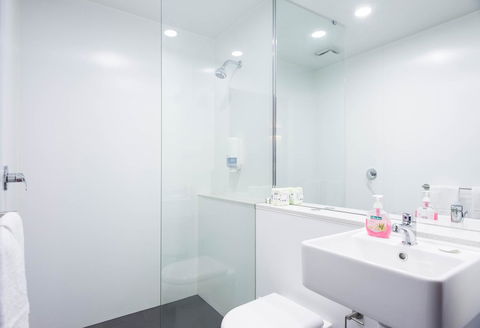 Buller Central Hotel - Accommodation Mermaid Beach 5