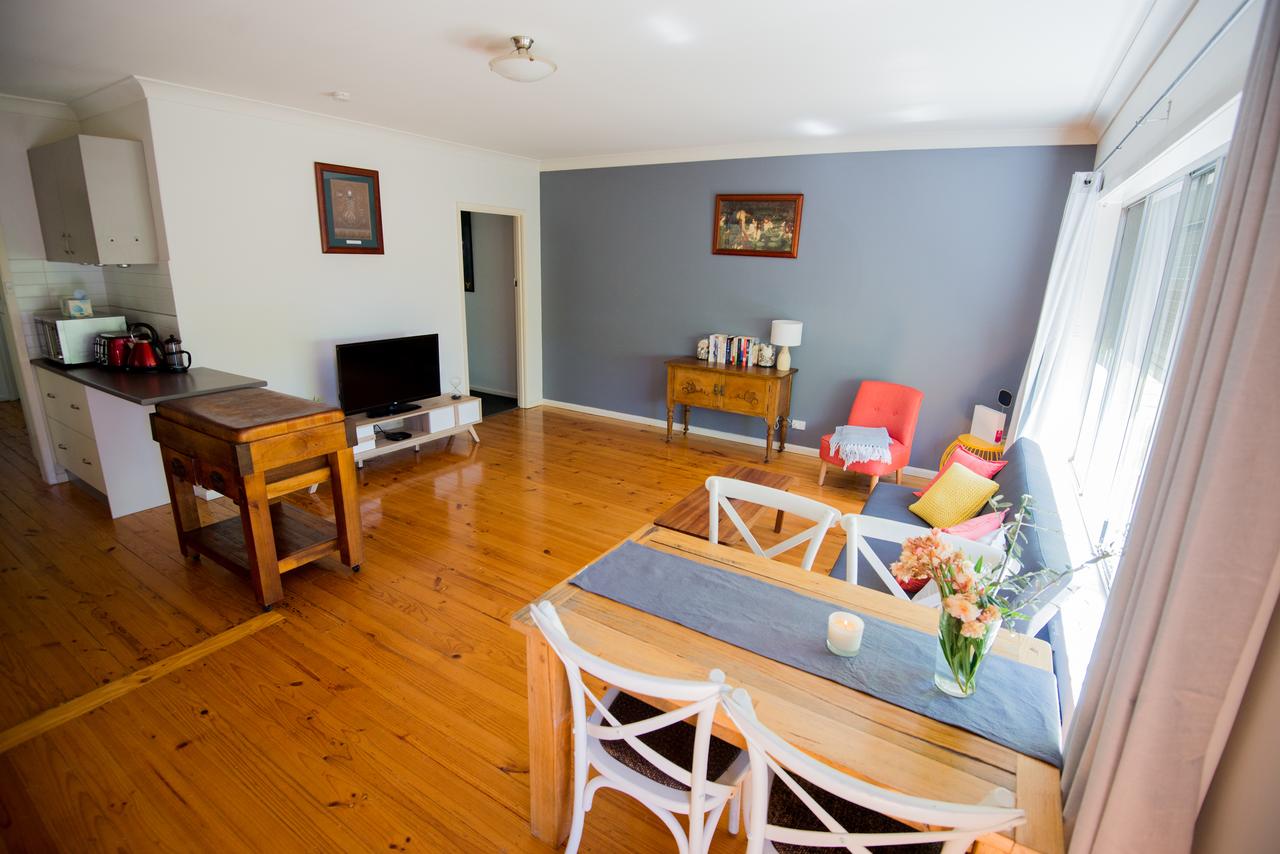 Mount Lonarch VIC Accommodation Mermaid Beach