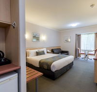 The Waverley International Hotel - Accommodation Mermaid Beach