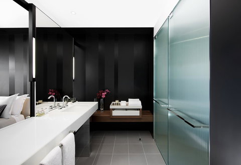 Crown Metropol Melbourne - Accommodation Mermaid Beach 6