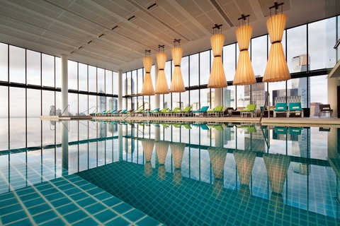 Crown Metropol Melbourne - Accommodation Mermaid Beach 1