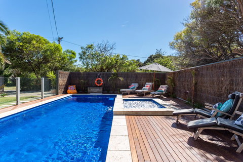 Front Beach House - Accommodation Mermaid Beach 8