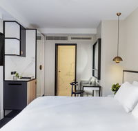 Brady Hotels Jones Lane - Accommodation Mermaid Beach