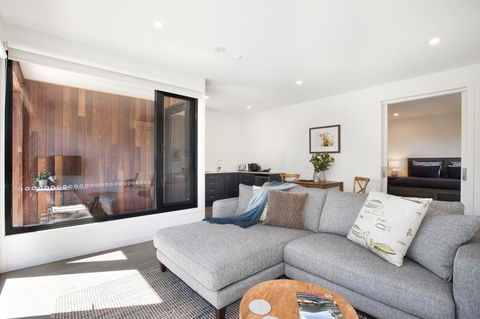 Brooklands Apartments - Accommodation Mermaid Beach 2