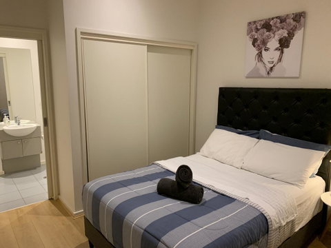 City Lifestyle Accommodation - Accommodation Mermaid Beach 2