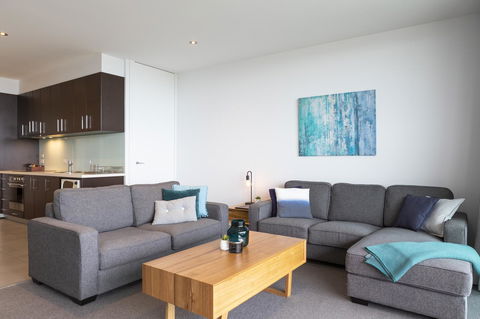 The Dolphin Apartments - Accommodation Mermaid Beach 3