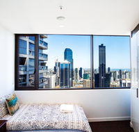 UrbanSuite Melbourne Cozy Apartment   - Accommodation Mermaid Beach