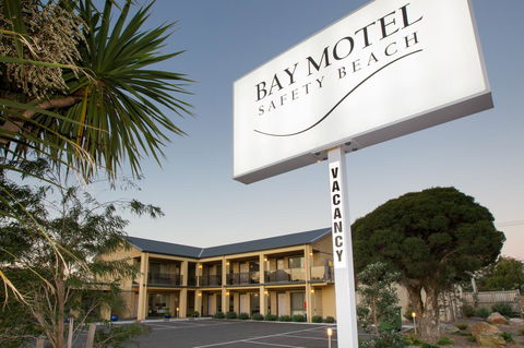 Bay Motel Safety Beach - Accommodation Mermaid Beach 2