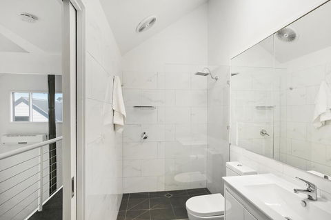 Terrace Lofts Apartments - Accommodation Mermaid Beach 15