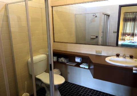 Mountain Creek Motel Bar & Restaurant - Accommodation Mermaid Beach 9