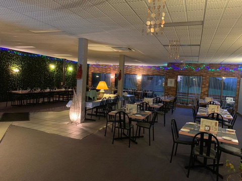 Mountain Creek Motel Bar & Restaurant - Accommodation Mermaid Beach 14