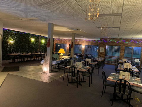 Mountain Creek Motel Bar & Restaurant - Accommodation Mermaid Beach 17