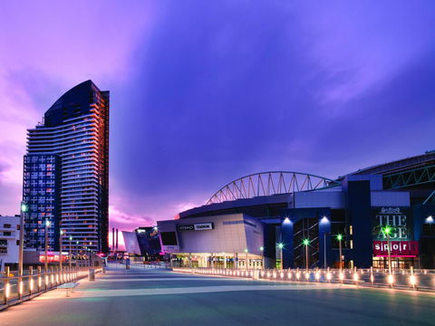 Travelodge Hotel Melbourne Docklands - Accommodation Mermaid Beach 7