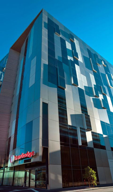 Travelodge Hotel Melbourne Docklands - Accommodation Mermaid Beach 18