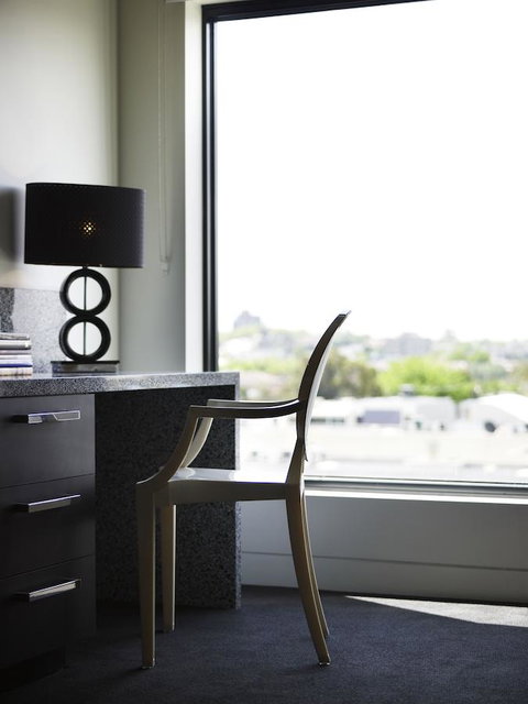 The Cullen Melbourne - Art Series - Accommodation Mermaid Beach 7