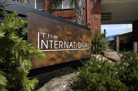 The International Motel Apollo Bay - Accommodation Mermaid Beach 1