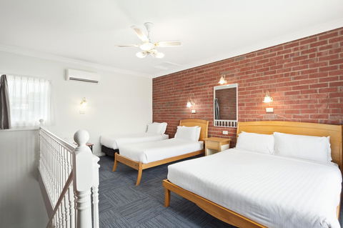 The International Motel Apollo Bay - Accommodation Mermaid Beach 26