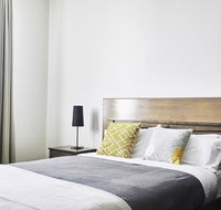 Plough Hotel - Accommodation Mermaid Beach