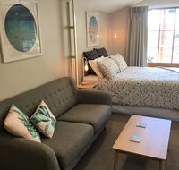 The Cosy Bungalow - Accommodation Mermaid Beach