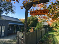 Book Loch Accommodation Vacations Accommodation Mermaid Beach Accommodation Mermaid Beach