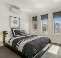 Marina Beach - Accommodation Mermaid Beach