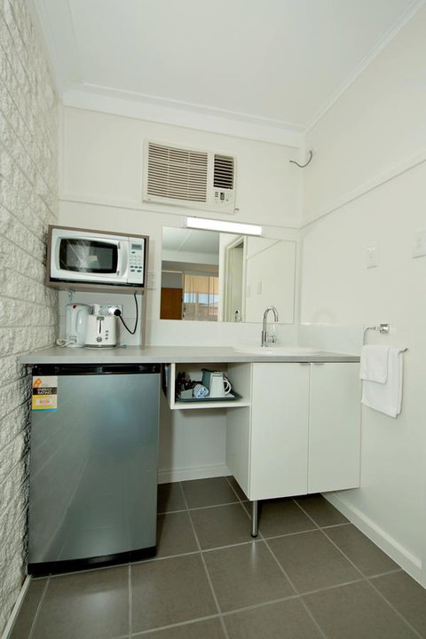 Motel Yarrawonga - Accommodation Mermaid Beach 10