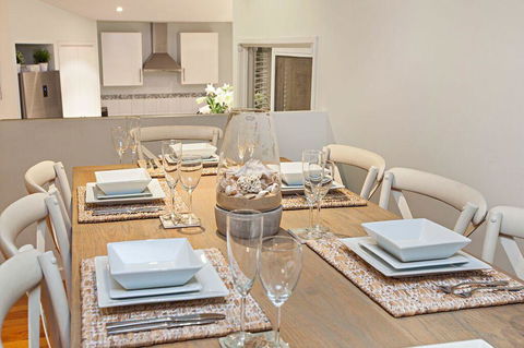 Peninsula Retreat - Accommodation Mermaid Beach 24