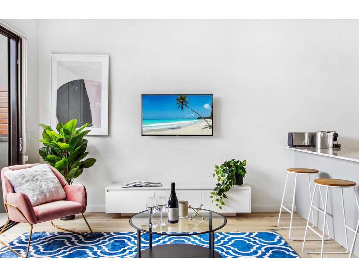 Booran Road Po ACT Accommodation Mermaid Beach