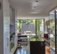 Middle Park in Vogue - Rejuvenate Stays - Accommodation Mermaid Beach