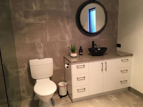 Apostle Hideaway - Central Port Campbell - Accommodation Mermaid Beach 10