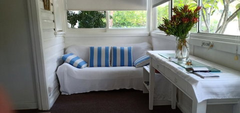 The Boathouse A 3 Bedroom House - Accommodation Mermaid Beach 3