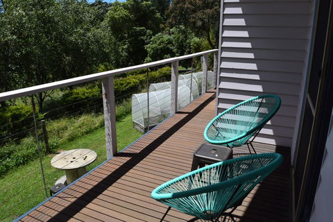 The Caretakers Cottage - Accommodation Mermaid Beach 2