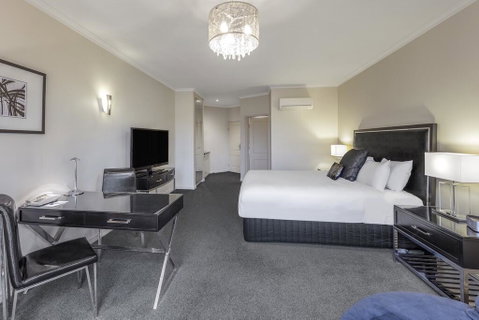 The Carrington Hotel - Accommodation Mermaid Beach 3