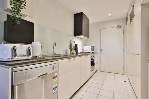 The CHANGE Apartments - Accommodation Mermaid Beach 3