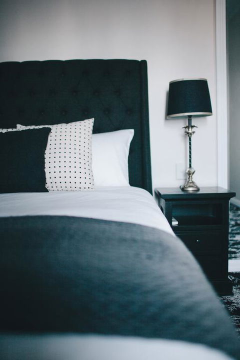 The Commercial Boutique Hotel - Accommodation Mermaid Beach 3