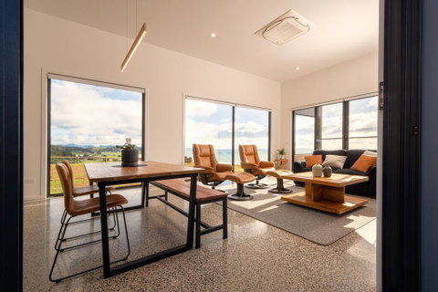 The Cove Tasmania - Accommodation Mermaid Beach 3