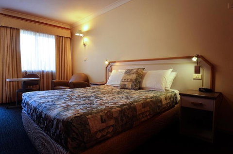 The Crossing Motel - Accommodation Mermaid Beach 0