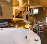 The Edge Villa - Accommodation Mermaid Beach