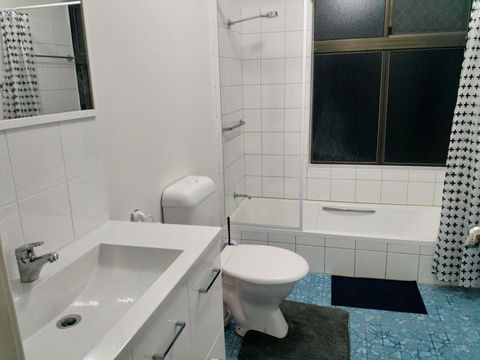 The Fawzi Muslim Homestay - Accommodation Mermaid Beach 3