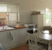 The Friendly Chat Bed and Breakfast - Accommodation Mermaid Beach