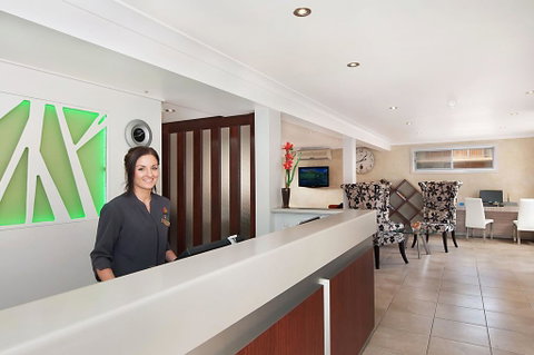 The Galaxy Motel - Accommodation Mermaid Beach 3