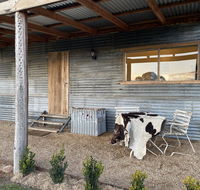 The Hut Saddlers Run - Accommodation Mermaid Beach