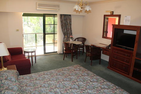 The Lawson Riverside Suites - Accommodation Mermaid Beach 1