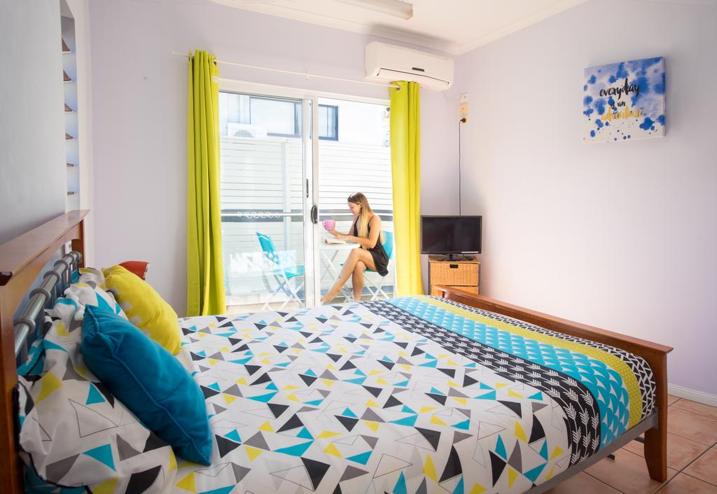 Lamb Range QLD Accommodation Mermaid Beach