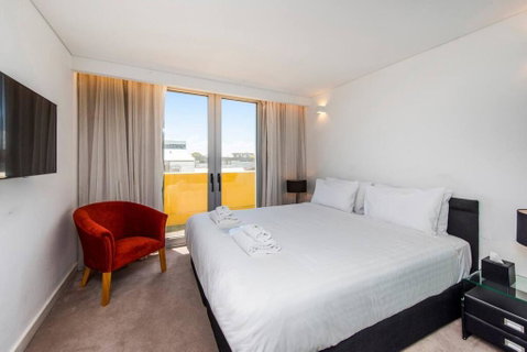 The Nest - Cosy Space On Newcastle Street With Roof Terrace - Accommodation Mermaid Beach 0