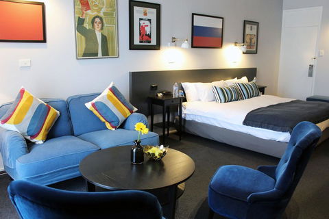 The Oriana, Orange - Accommodation Mermaid Beach 1
