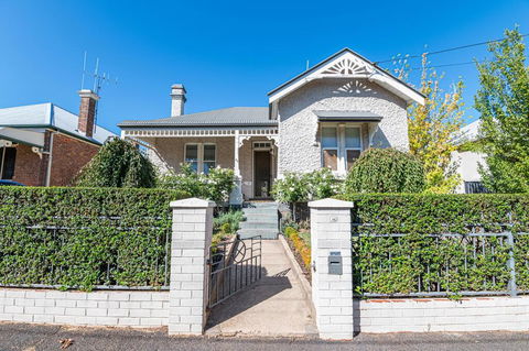 The Pearl On Prince  Stylish Cottage, CBD, Wifi - Accommodation Mermaid Beach 0